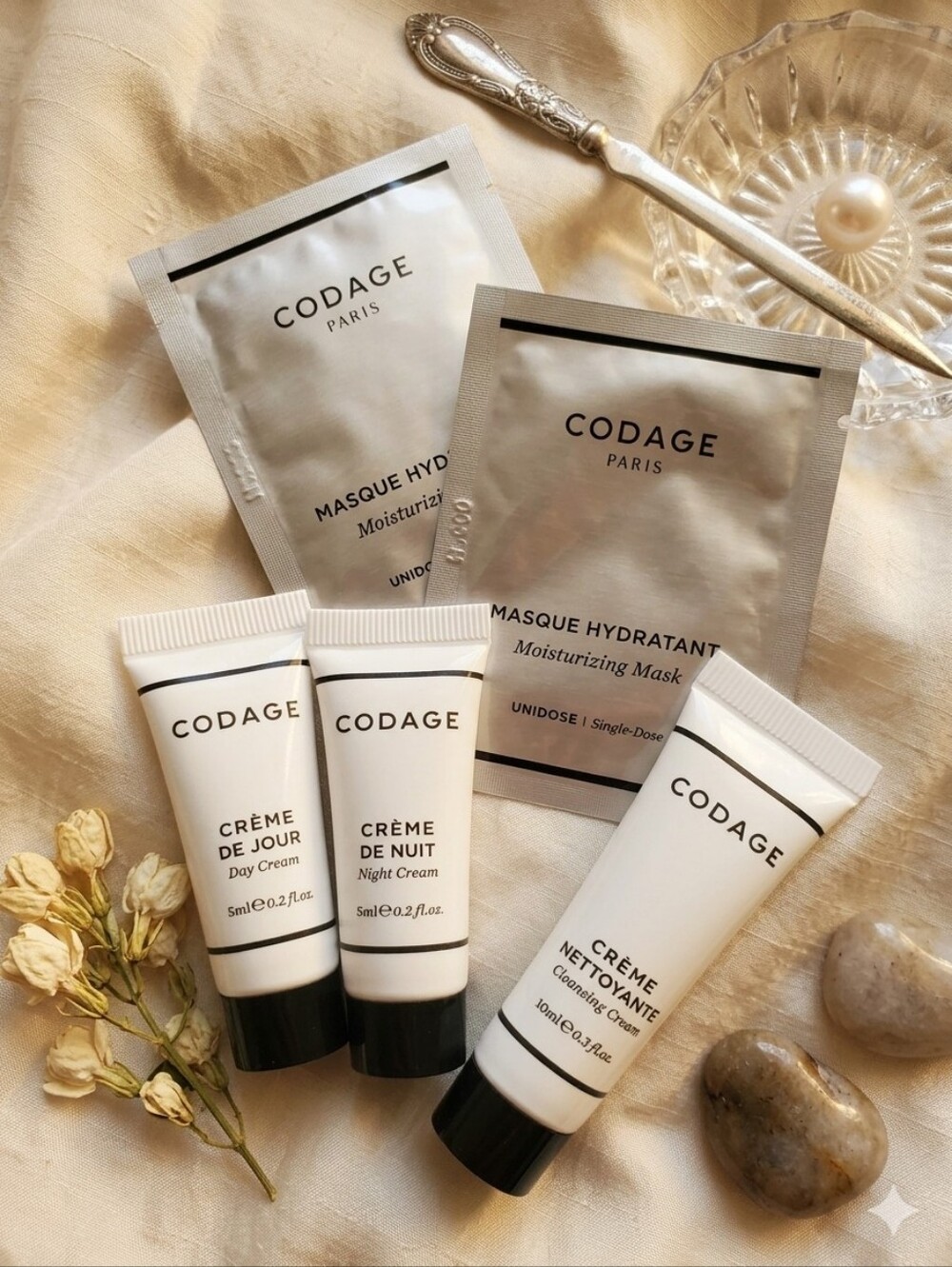 Codage Paris Women’s White Moisturizing Mask & Cream Travel Set
